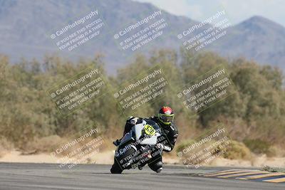 media/Oct-13-2025-Moto Forza (Mon) [[a66d839500]]/2-A Group/Session 4 Turn 7/